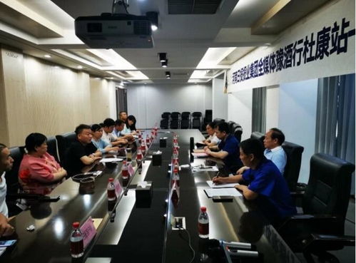 杜康控股銷售公司總經(jīng)理肖志雄談市場動態(tài) 銷售勢頭強(qiáng)勁，部分產(chǎn)品供不應(yīng)求